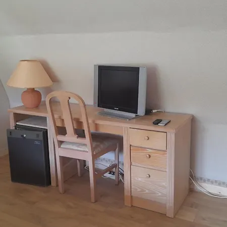 Bed & Breakfast D'hote Dans Le Cantal Vallee De La Maronne Saint-Martin-Valmeroux